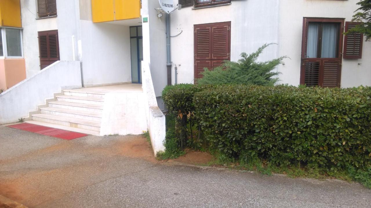 Lair By The Sea - Stoja, Pula Daire Dış mekan fotoğraf